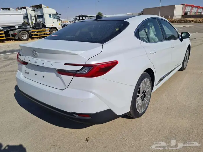 تويوتا تكامري جراندي بنزين 2025 شركة العودة 26