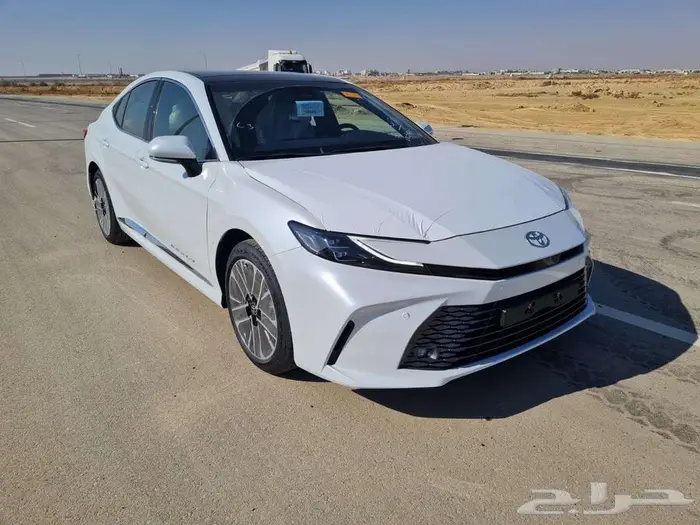 تويوتا تكامري جراندي بنزين 2025 شركة العودة 22
