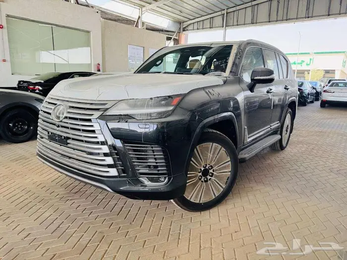 عرض خاص لكزس BB موديل بريمي 2025 بطاقه جمركيه التقسيط. 1