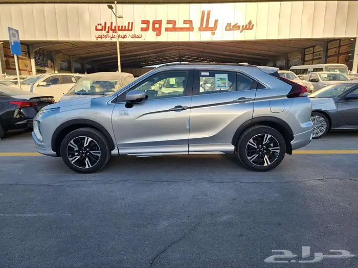 ميتسوبيشي اكليبس كروس GLS - HL موديل 2025 1