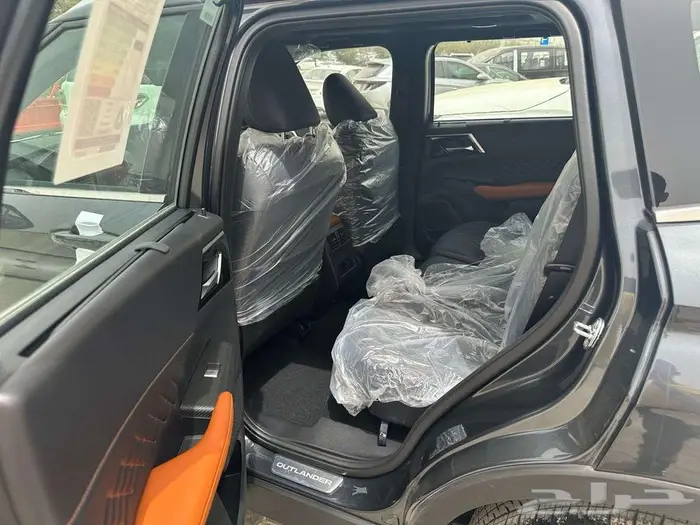 ميتسوبيشي اوتلاندر 2025 فل كامل كاش واقساط 12