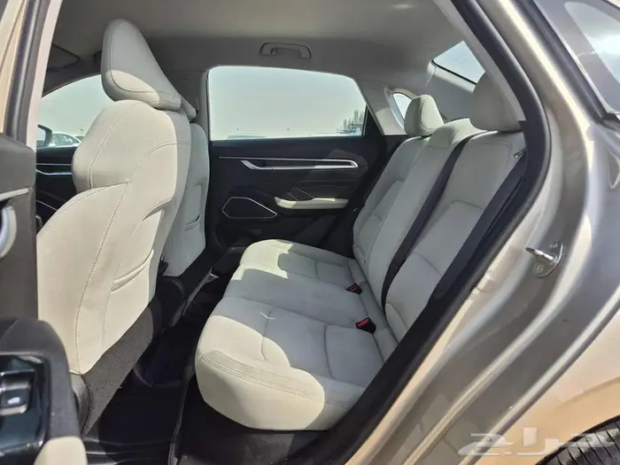 جيلي امجراند GS 2023 7