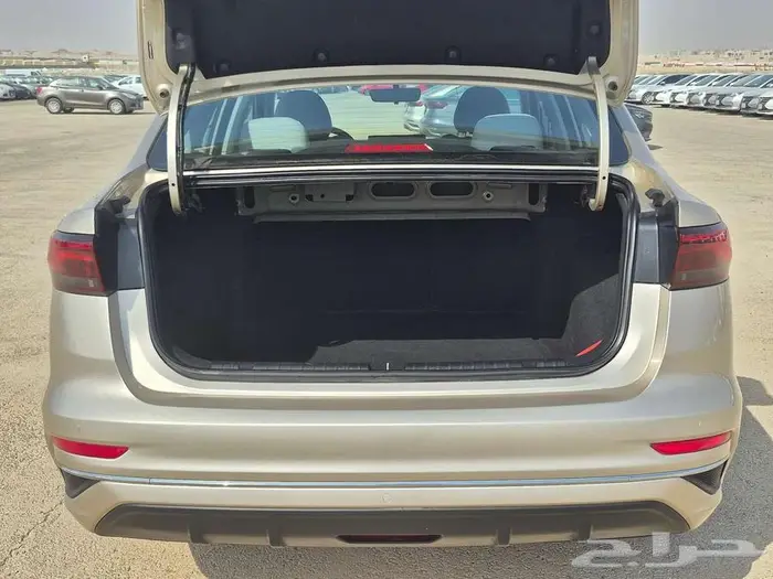 جيلي امجراند GS 2023 8