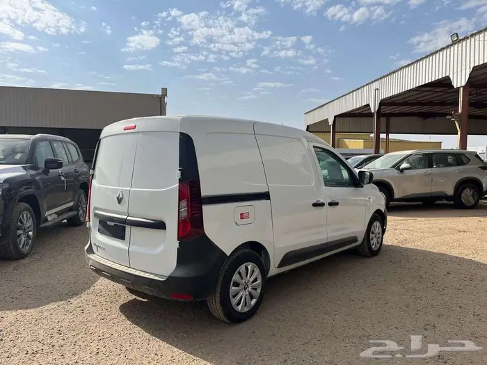 رينو اكسبرس 2024 نقد وتقسيط 2