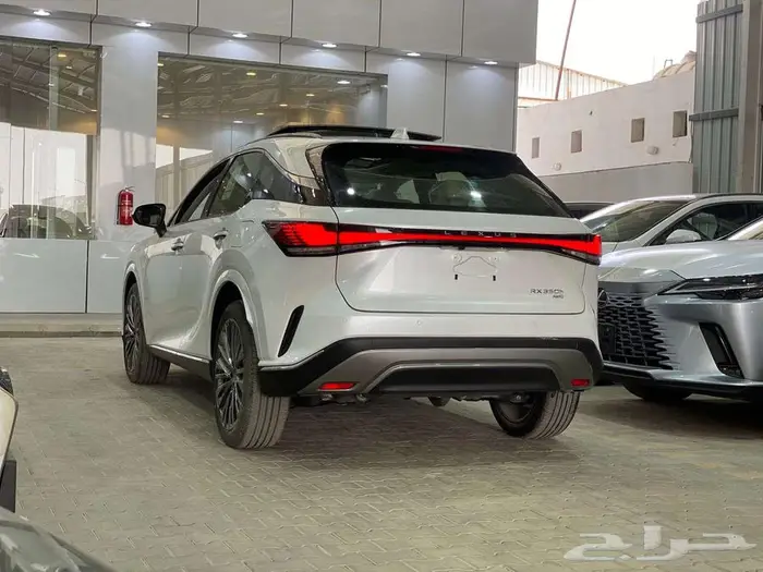 لكزس RX 350 BH هايبرد 2024 مارك ليفنسون - أقل سعر 3