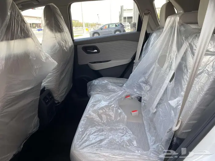 نيسان اكس تريل 2025 SVدبل جديد اصفار سعودي 11