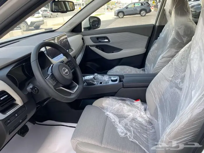 نيسان اكس تريل 2025 SVدبل جديد اصفار سعودي 10