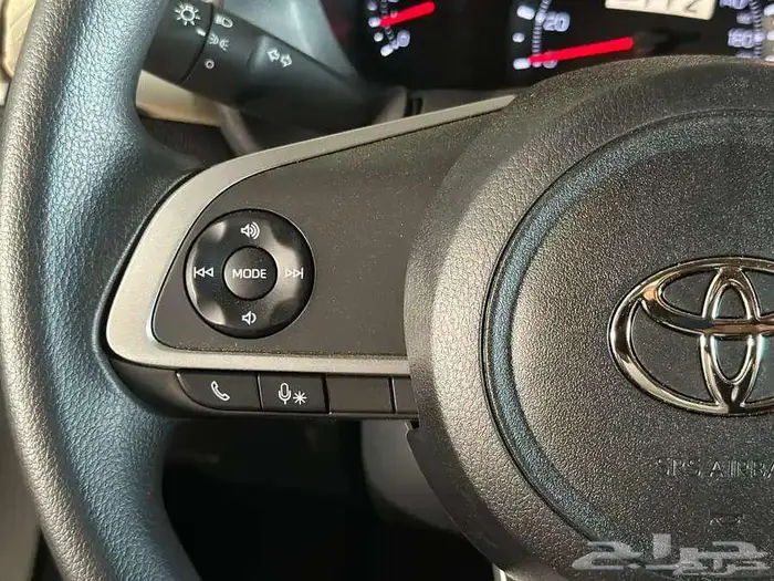 تويوتا يارس 2026 فئه Y - كاش واقساط 6