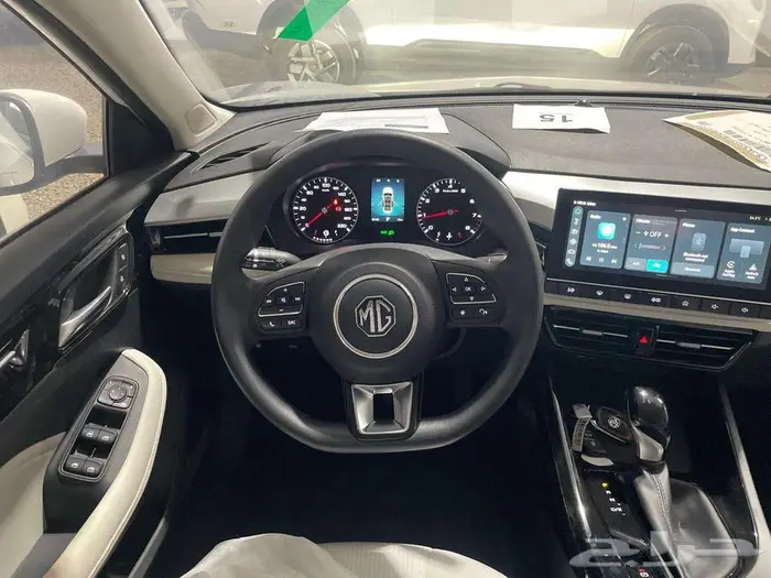 ام جي 5 الشكل الجديد موديل (2025) 6