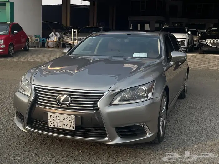 لكزس LS460 2015 لارج 0