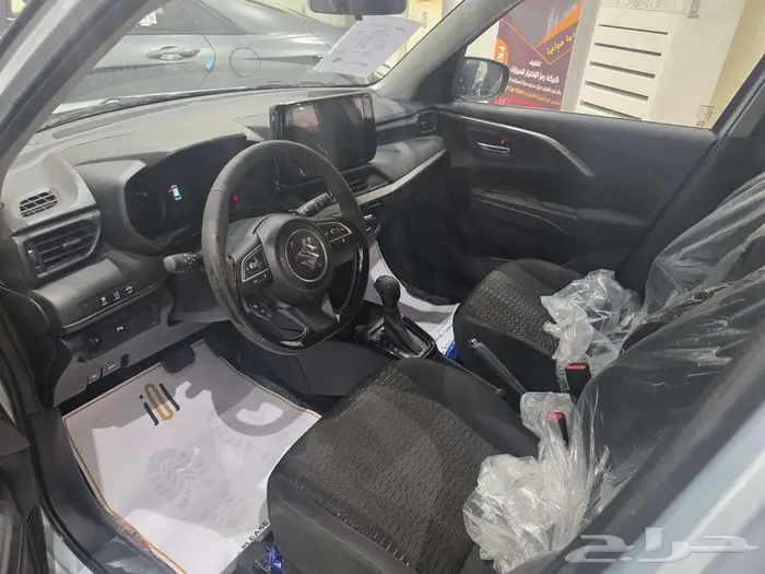 سوزوكى سويفت GLX م 2025 1