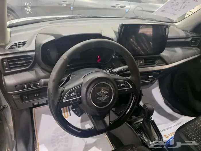 سوزوكى سويفت GLX م 2025 3