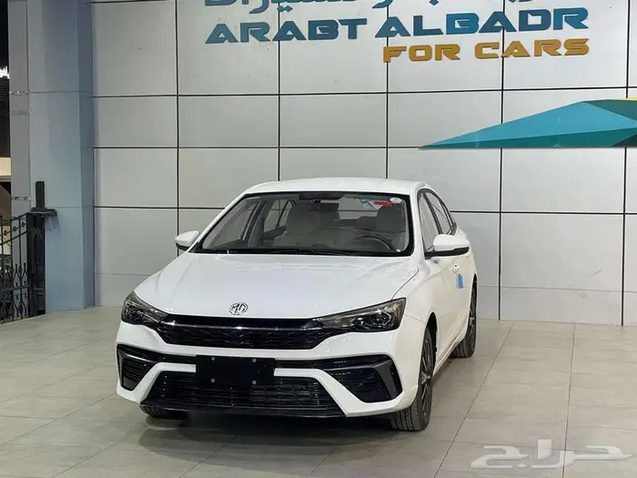 ام جي 5 استاندر الشكل الجديد موديل 2025 2