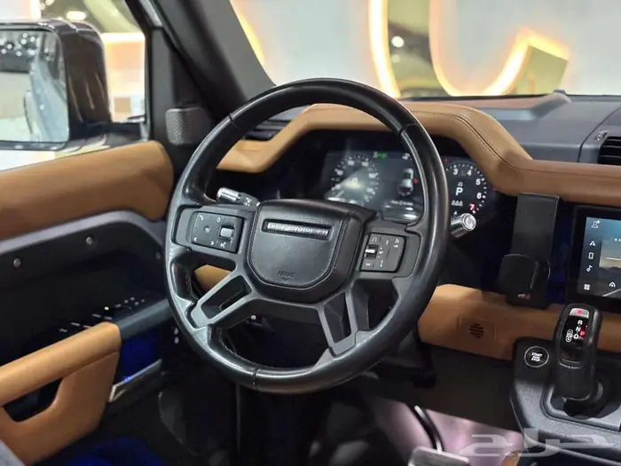 لاند روفر ديفندر 2022 اكس 7