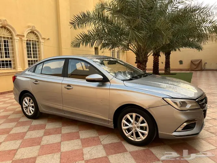 للبيع MG5 موديل 2022 نظيفه 3