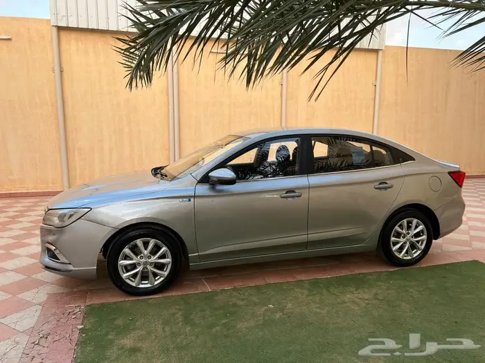 للبيع MG5 موديل 2022 نظيفه 15