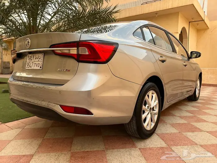 للبيع MG5 موديل 2022 نظيفه 20