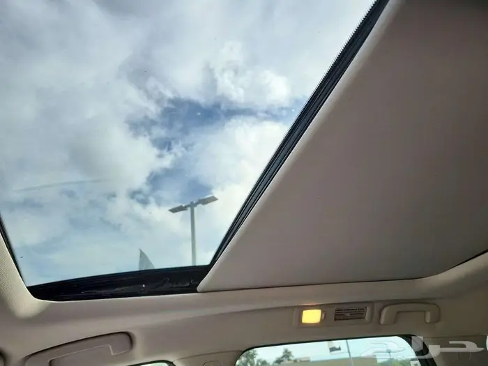 2022 Nissan Pathfinder SV 9