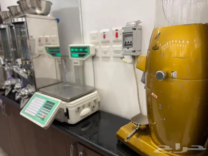 للتقبيل تأسيس وديكور محامص بن ومسكرات 9