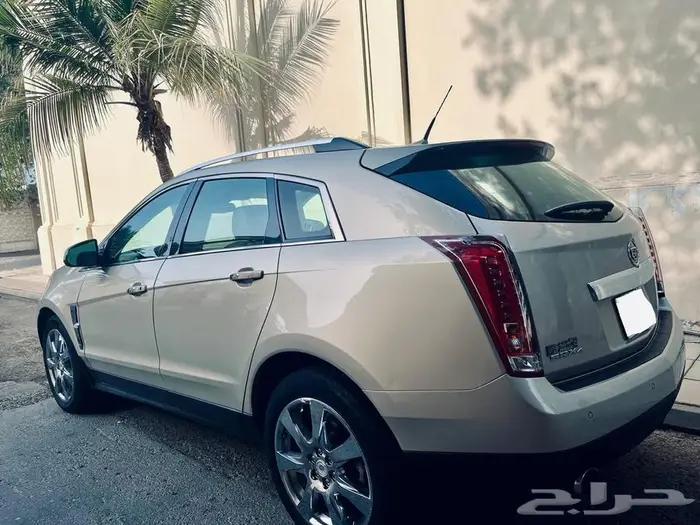 كاديلاك SRX4 2