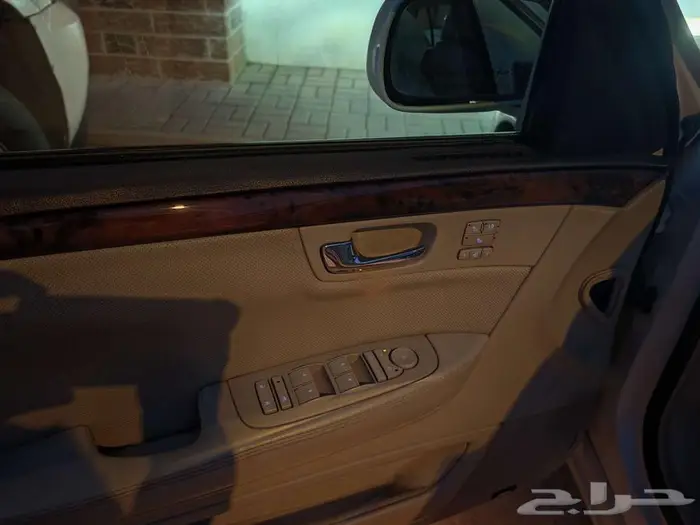 كاديلاك DTS 2011 نظيف جدا وكاله 11