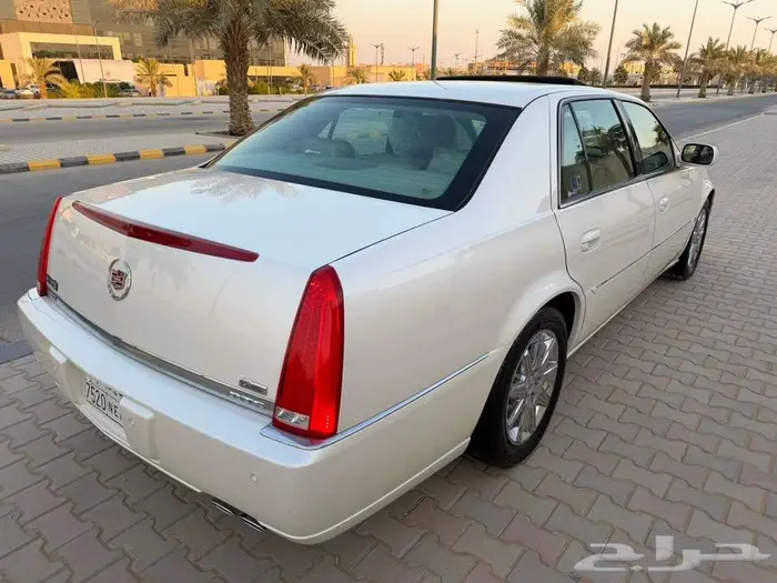 كاديلاك DTS 2011 نظيف جدا وكاله 7