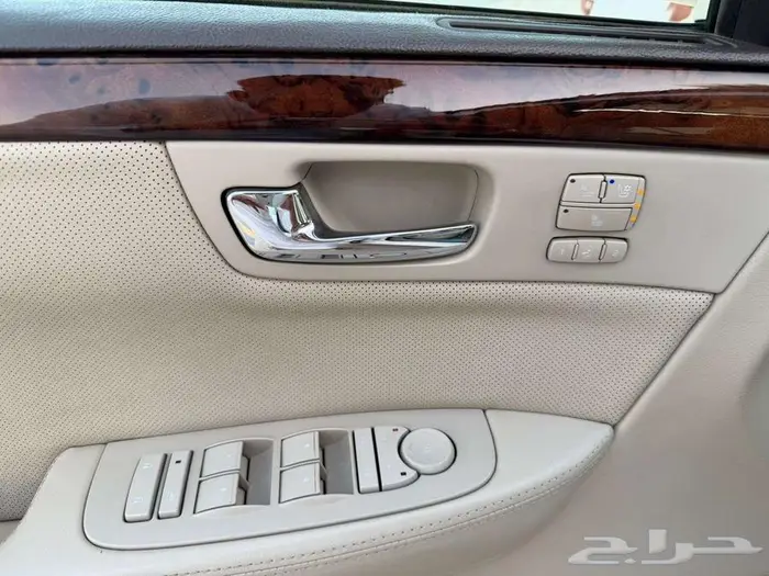 كاديلاك DTS 2011 نظيف جدا وكاله 49