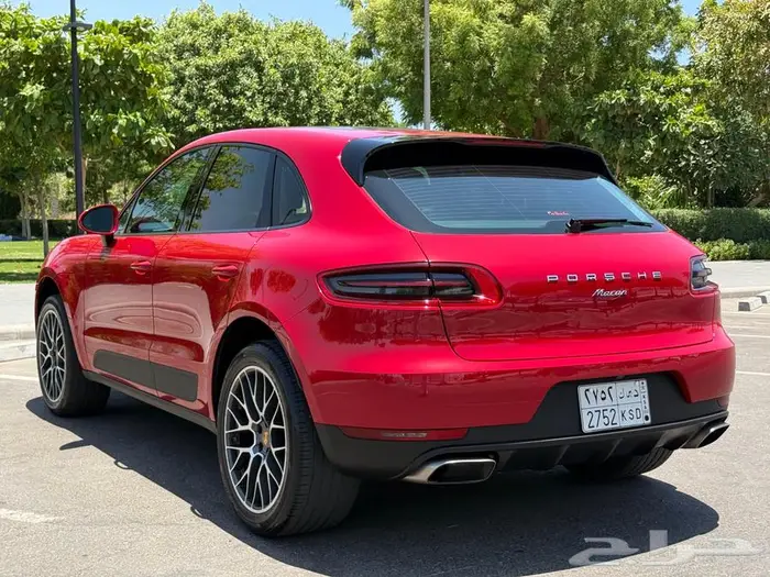 بورش ماكان 2018 فل كامل لون مميز 12