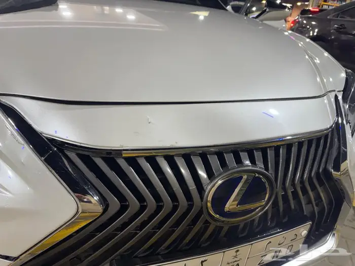 للبيع لكزس ES هايبرد موديل 2021 لون لؤلؤي 25