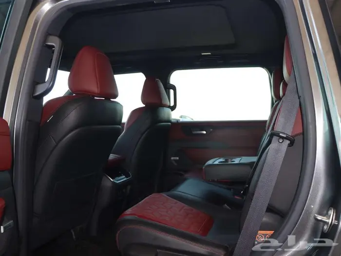 نيسان باترول تيتانيوم فل كامل موديل 2025 13