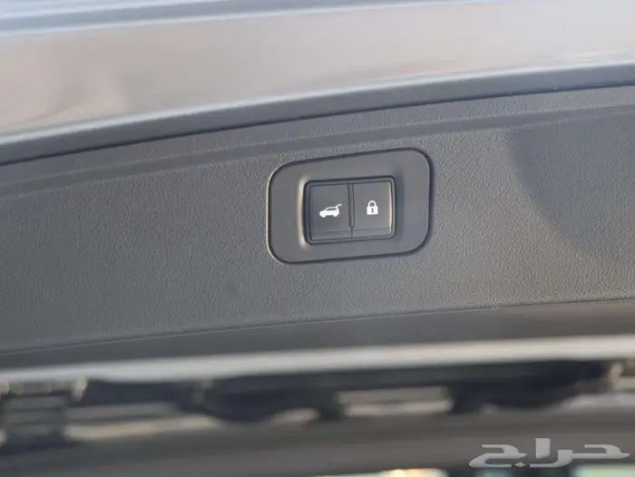 نيسان باترول تيتانيوم فل كامل موديل 2025 20