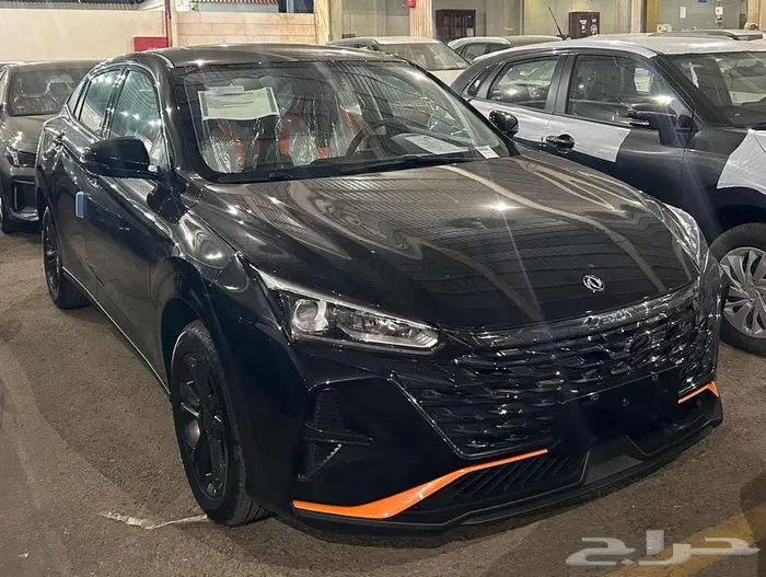 دونج فينج شاين E1 موديل 2026 1