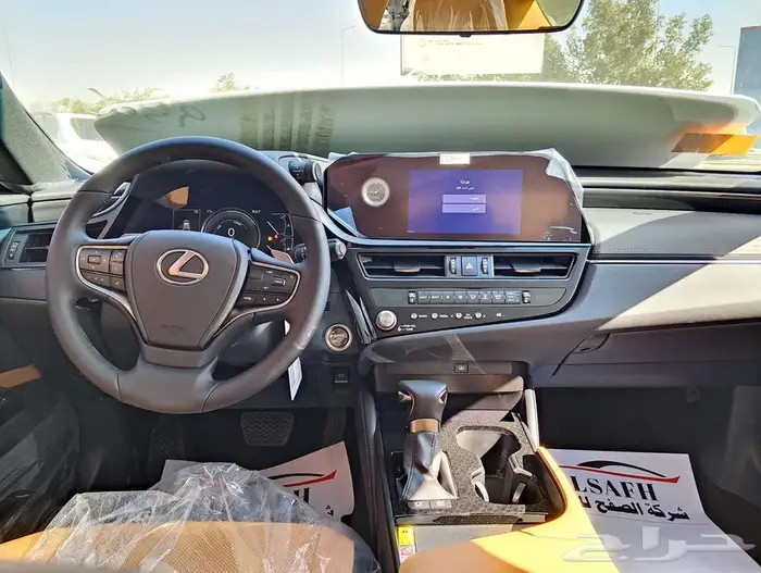 لكزس ES300 AH هايبرد سعودي موديل 2025 7