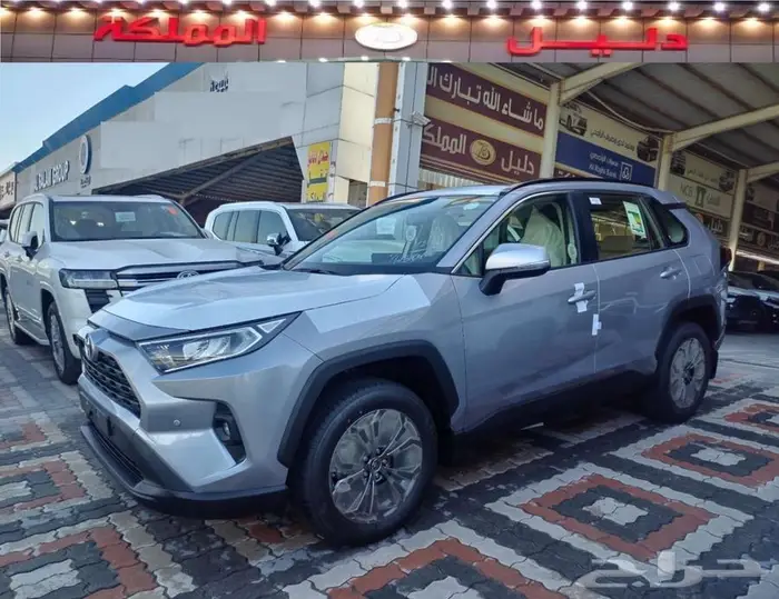 تويوتا راف فور 2025 XLE نص فل عبداللطيف جميل 0