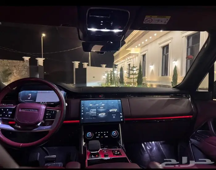 رنج روفر 2023 HSE الناغي شبه جديد 2