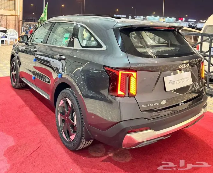 كيا سورنتو نص فل هايبرد المطور 7راكب 2024 أقل الاسعار 15