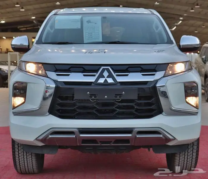 ميتسوبيشى مونتيرو 2025 ستاندر- نص فل دبل. 20