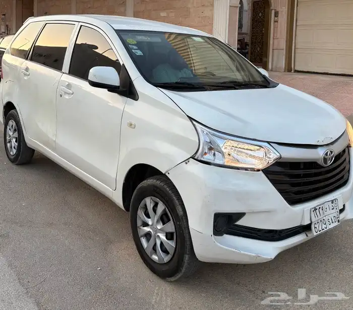 تويوتا افانزا 2016 للبيع 3