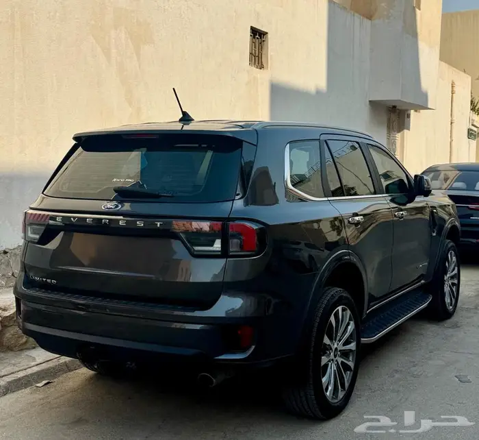 فورد ايفرست 2024 فل limited للتنازل بدون مقابل 3