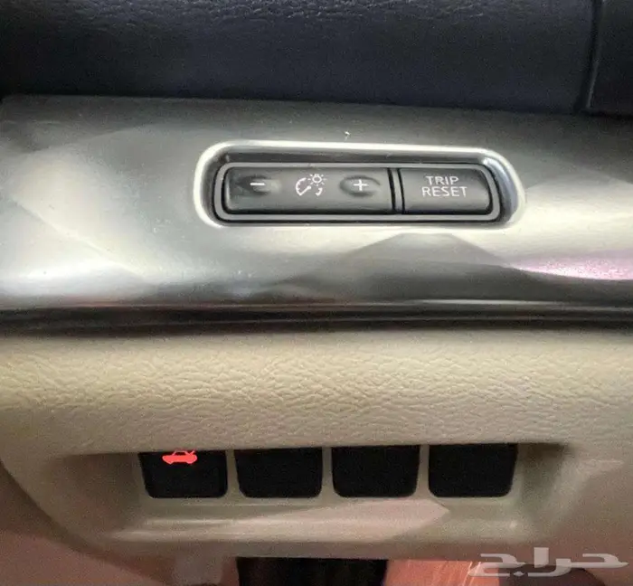 نيسان مكسيما SV 2022 14