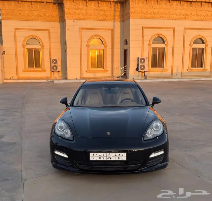 بورش باناميرا اس 9