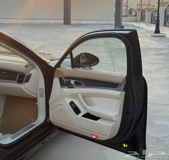 بورش باناميرا اس 13