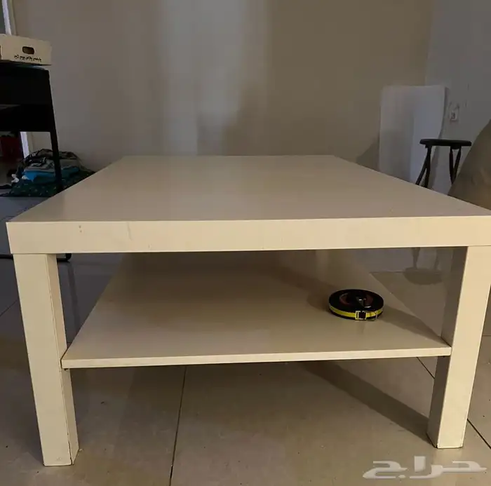 3 طاولات خشب ايكيا للبيع 3