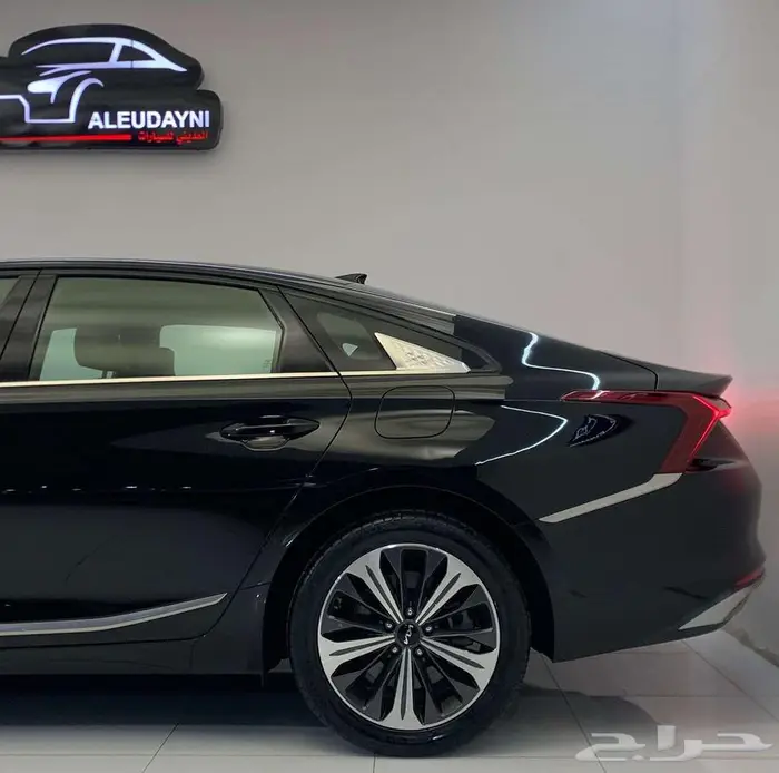 كيا K8 2022 9