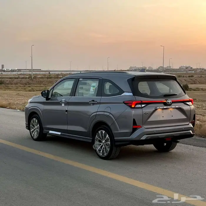 تويوتا فيلوز موديل 2025 عرض مميز كاش واقساط 7