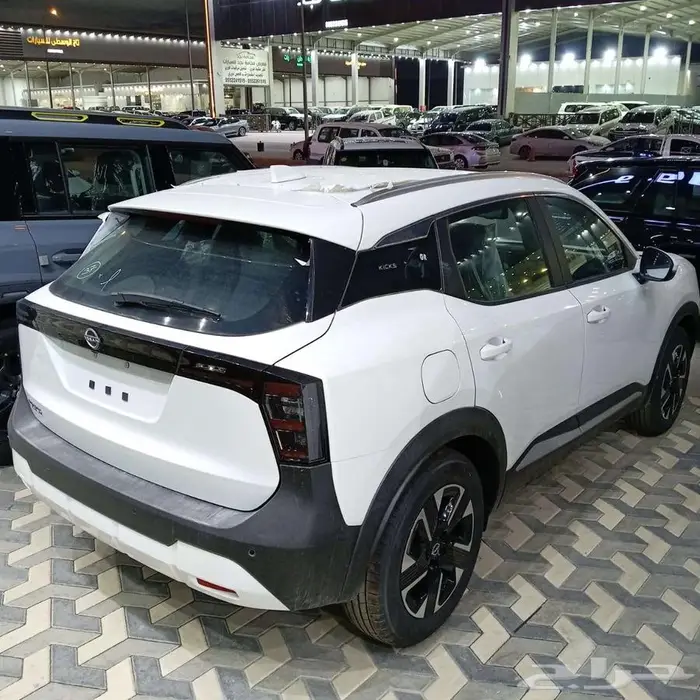 نيسان كيكس استاندر ونص فل 2025 كاش وتقسيط حرق اسعار 3