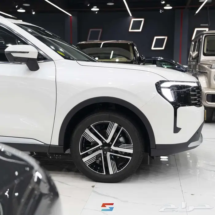 فورد تيريتوري تيتانيوم الجديدة كليا موديل 2026 3