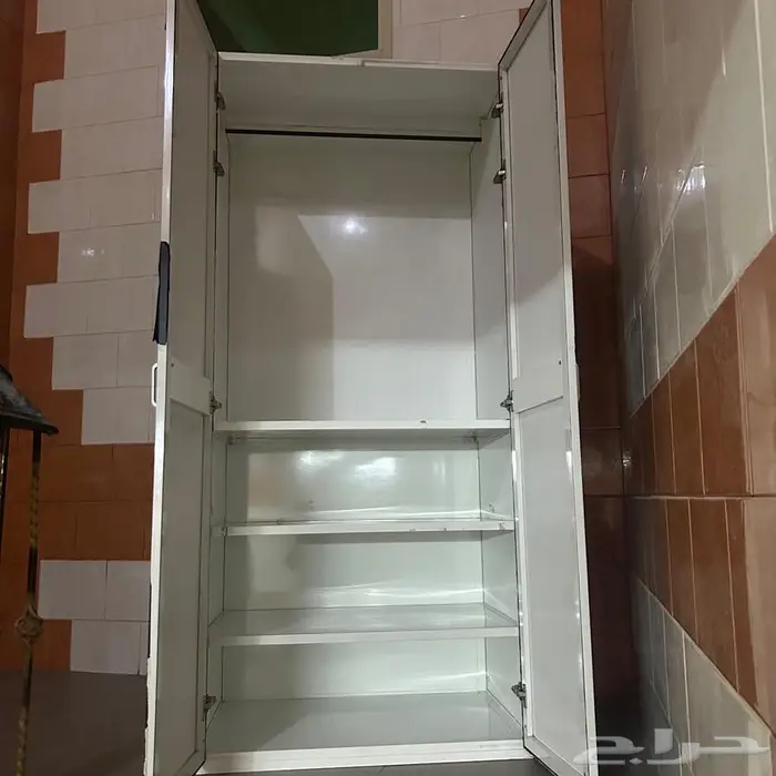 خزائن كبيرة 1