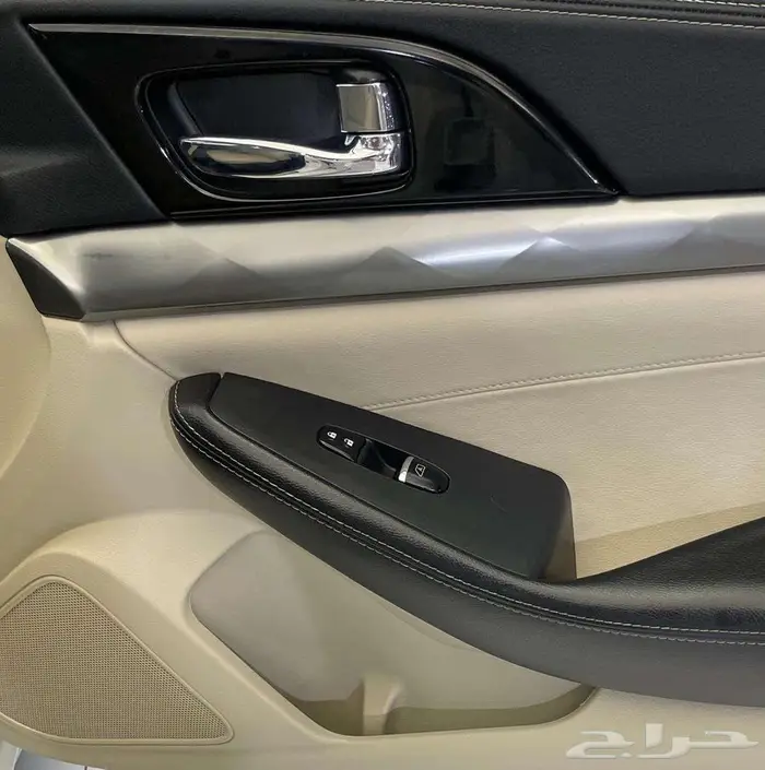 نيسان مكسيما SV 2022 26