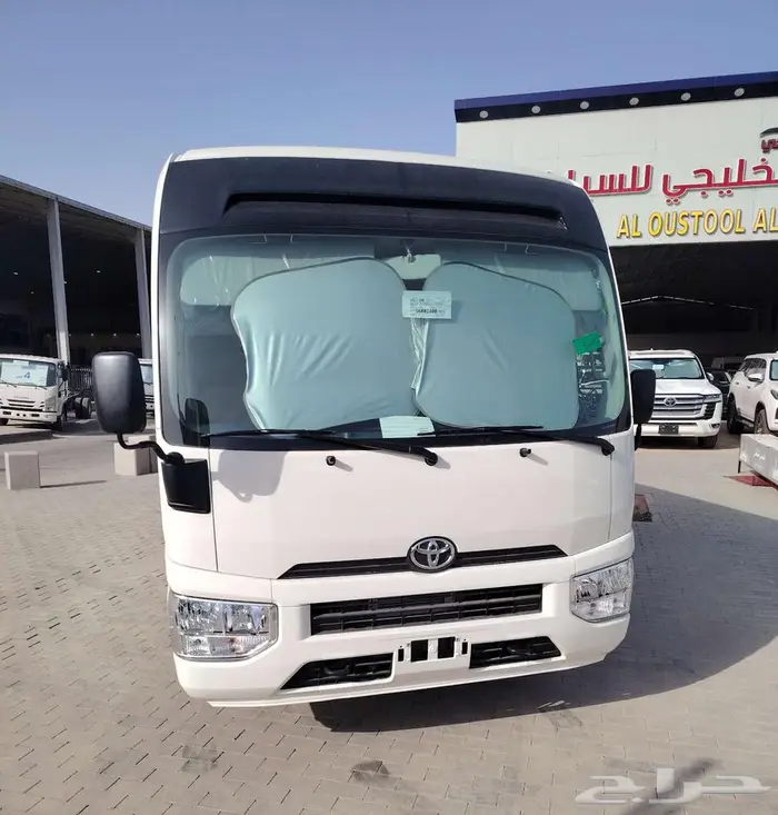 تويوتا باص كوستر 2025 بنزين 2.7 قير عادي 20 راكب COASTER 1